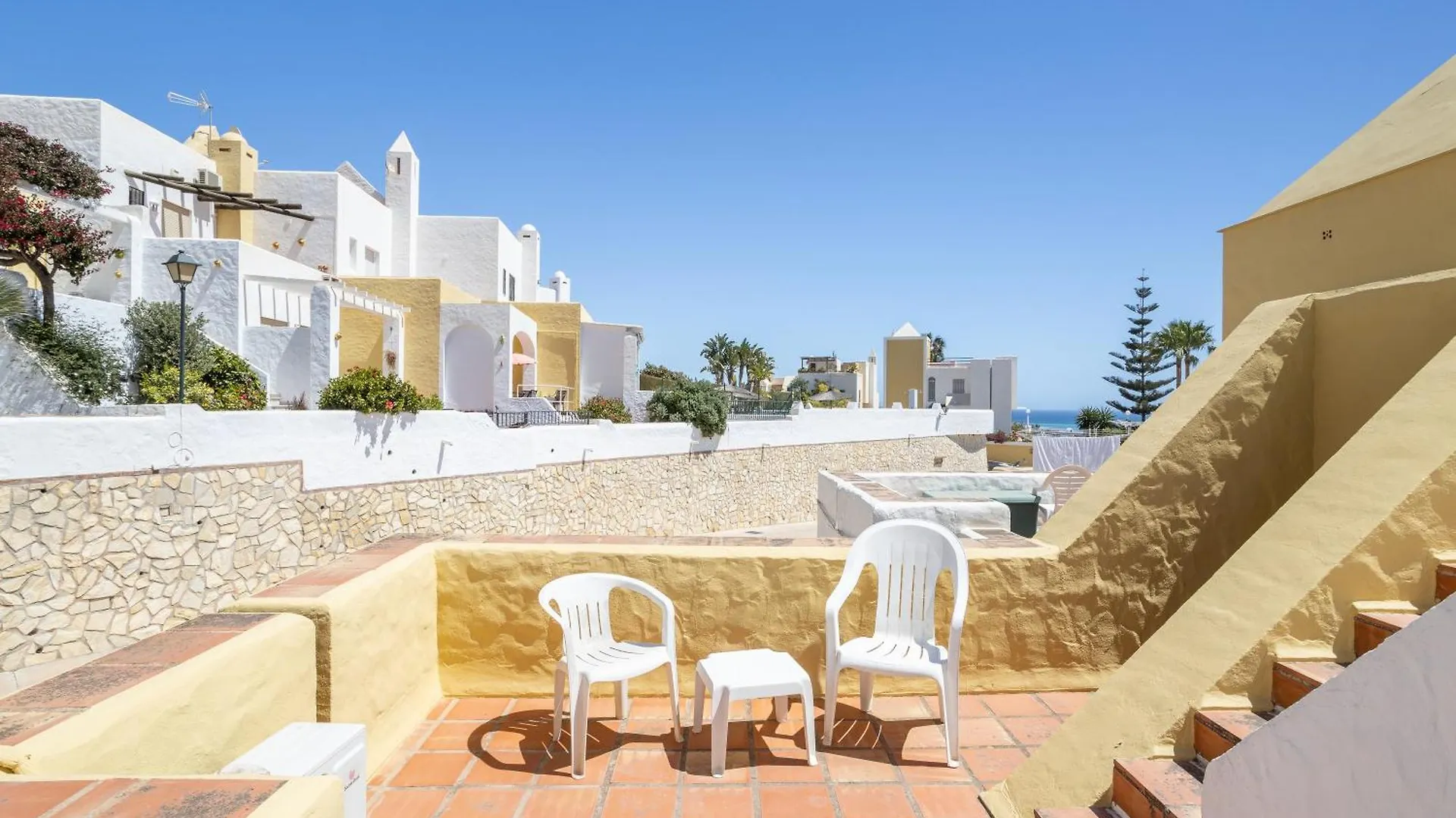 Casablanca 23 Overlooking The Sea Nerja Spagna